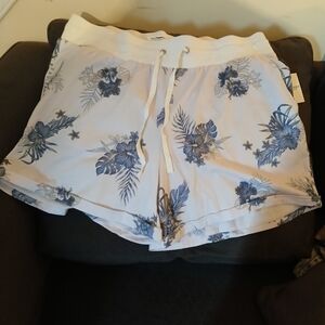 The Sweatshirt Project Floral White & Blue Shorts 3X (072525A)